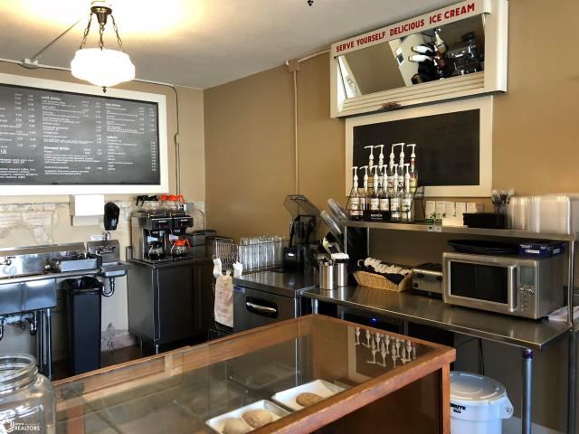 Commercial for sale in Sheffield, Iowa
