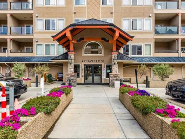 Condo for sale in Discovery Ridge, Calgary