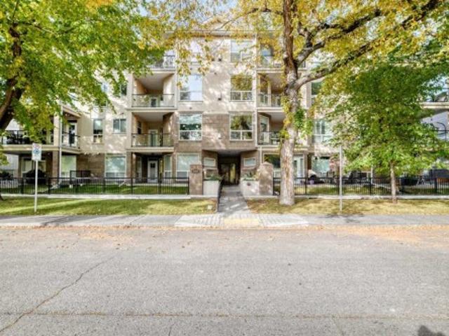 Condo for sale in Parkdale, Calgary