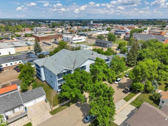 Condo for sale in Wetaskiwin, Alberta