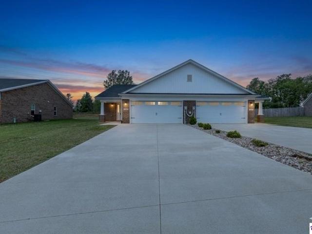 House for sale in Vine Grove, Kentucky