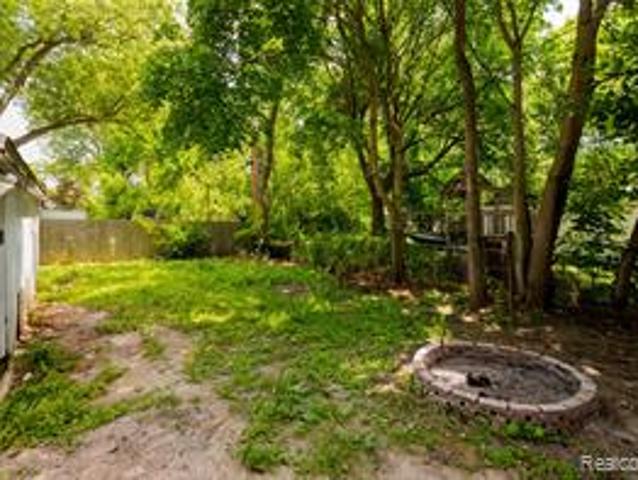 House for sale in Ypsilanti, Michigan