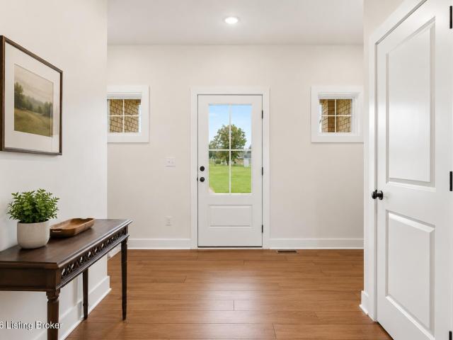 House for sale in Cecilia, Kentucky