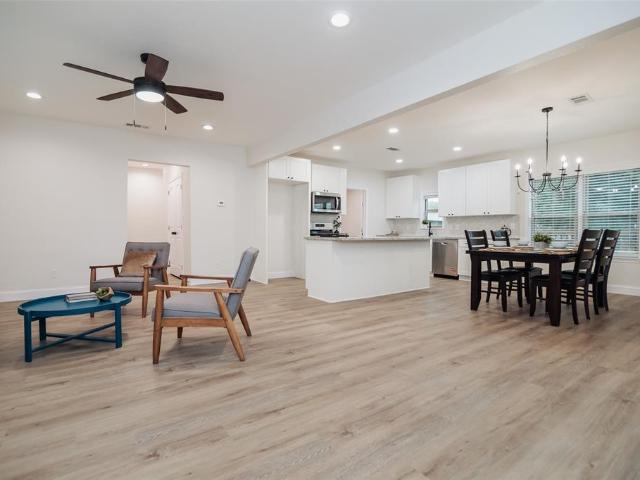 House for sale in Tom Bean, Texas