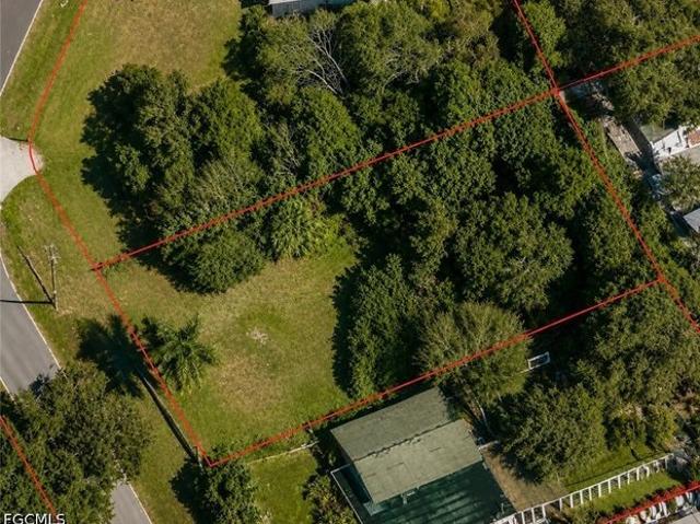 Land for sale in Fort Myers, Florida