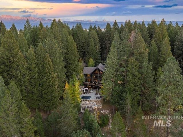 House for sale in Mccall, Idaho