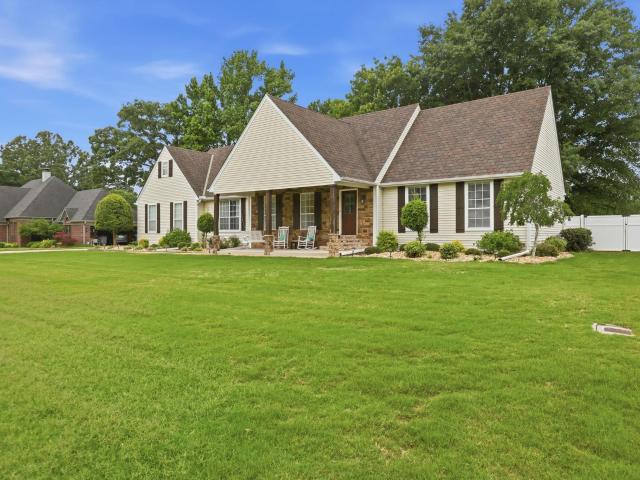 House for sale in Ark