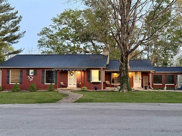 House for sale in Glasgow, Kentucky