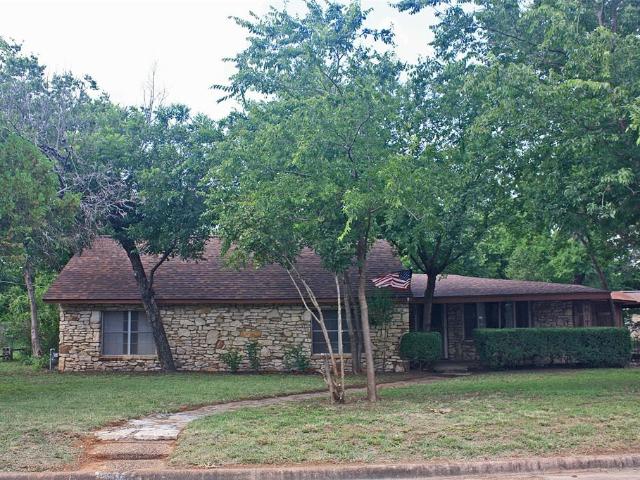 House for sale in Glen Rose, Texas