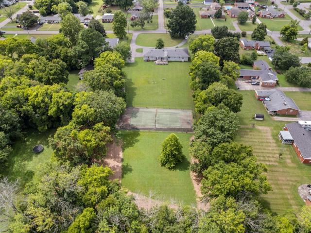 Commercial for sale in Tennessee
