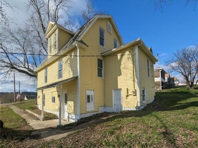 House for sale in Chicora, Pennsylvania