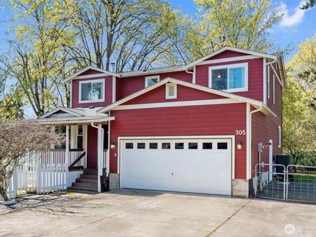 House for sale in Centralia, Washington