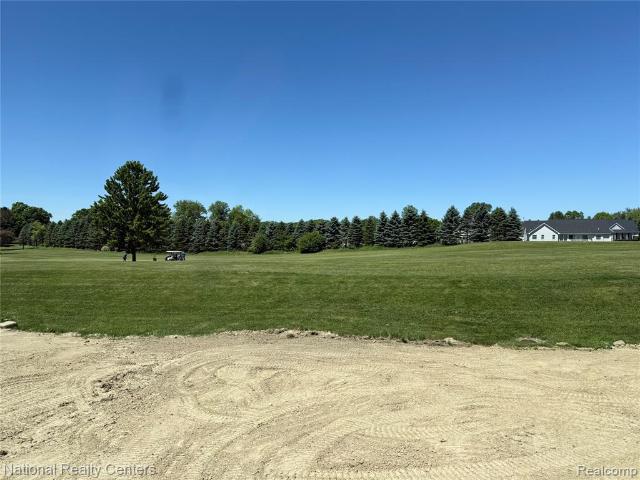 Condo for sale in Lapeer, Michigan