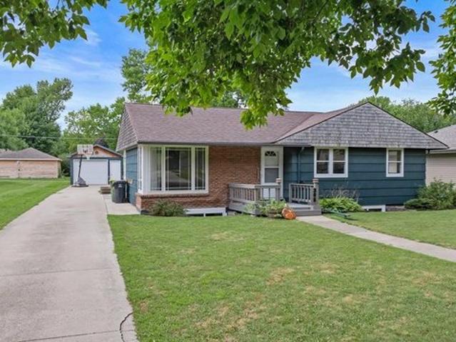 House for sale in Kesteloot's Trailer Court, Minneota