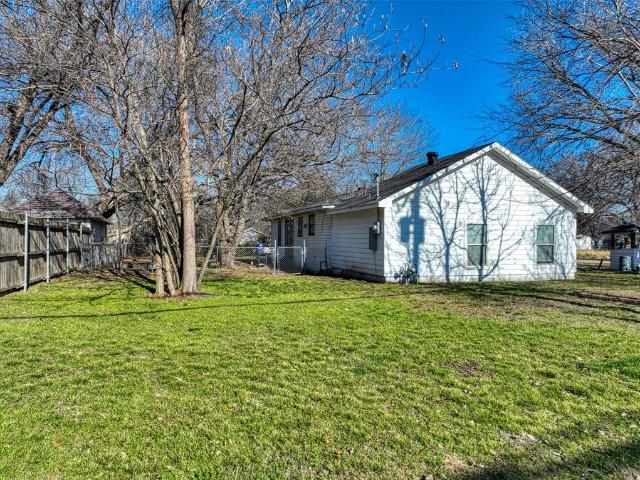 House for sale in Wilmer, Texas