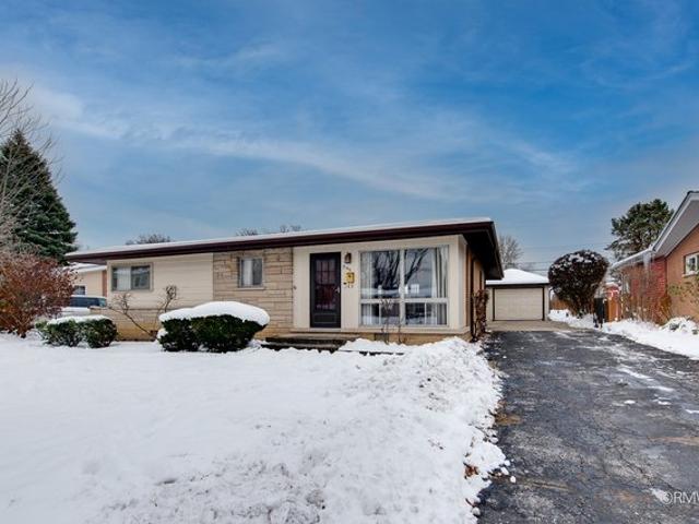 House for sale in Addison, Illinois
