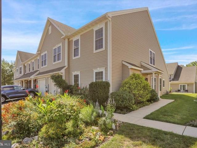 Townhouse for sale in Reading, Pennsylvania