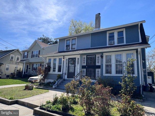 Townhouse for sale in Oaklyn, New Jersey