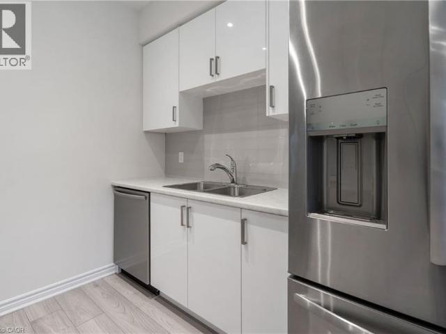 Apartment for rent in Ancaster, Ontario