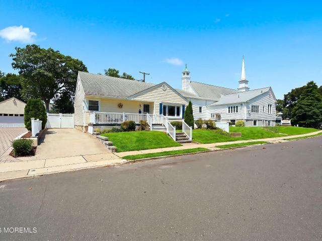 House for sale in Monmouth, New Jersey