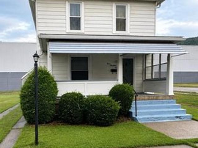 House for sale in Venango, Pennsylvania