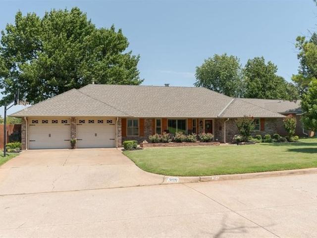 House for sale in Edmond, Oklahoma