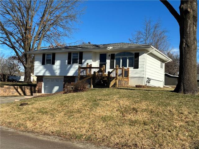 House for sale in Gower, Missouri