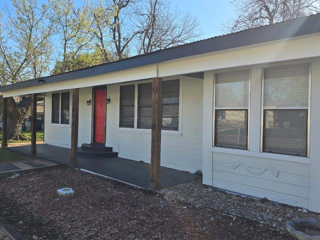 House for sale in Milam, Texas