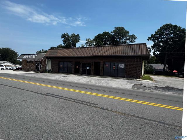 Commercial for sale in Albertville, Alabama