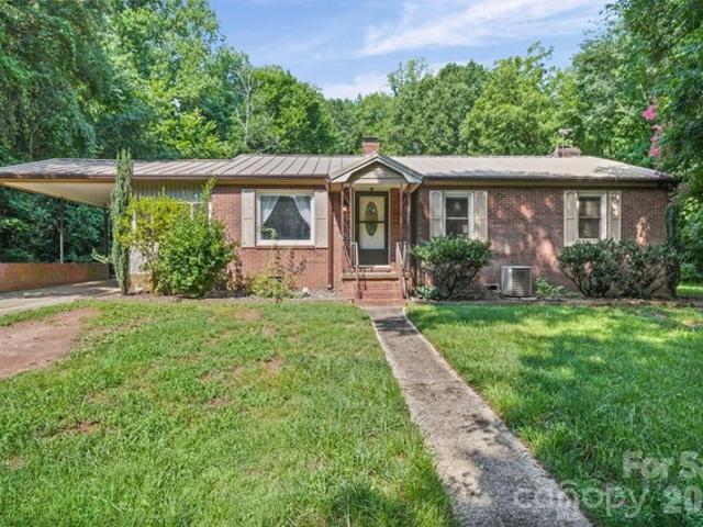 House for sale in Milford Knoll, Salisbury