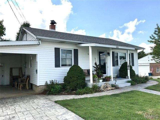 House for sale in Vienna, Missouri