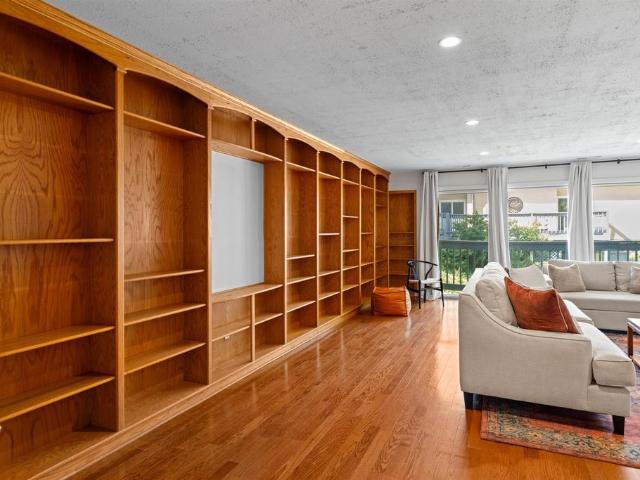 Condo for sale in North Downtown, Charlottesville