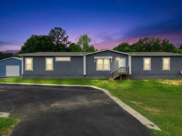 House for sale in Gladewater, Texas