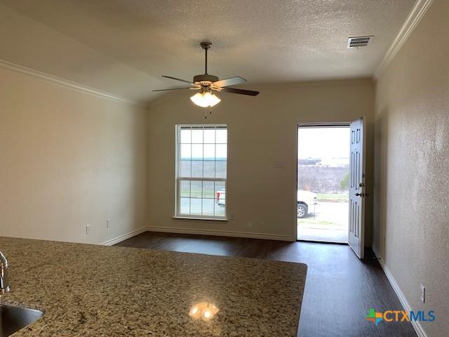 House for sale in Temple Bar Marina, Texas