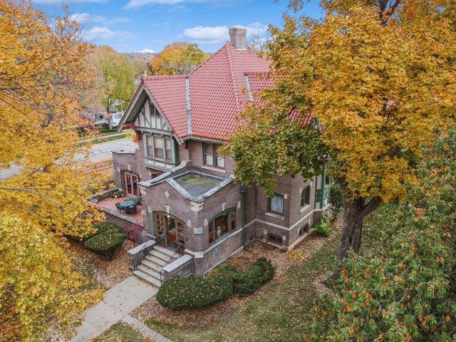 House for sale in Dundee, Illinois