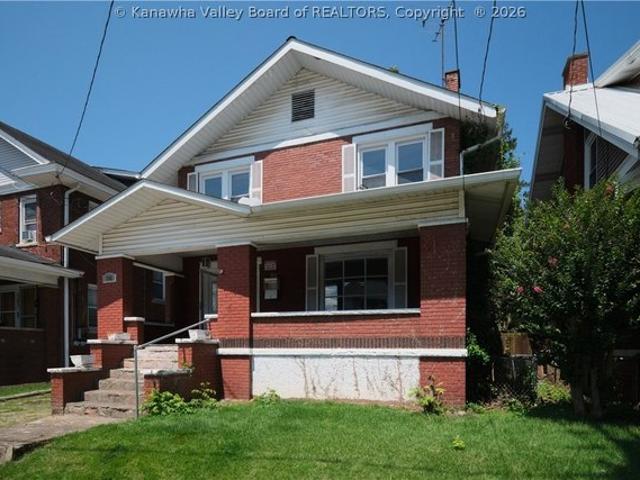 House for sale in Charleston, West Virginia
