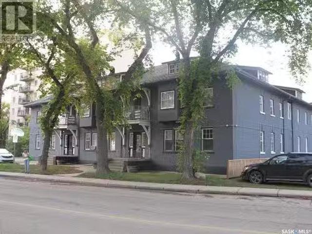 House for sale in Saskatoon, Saskatchewan