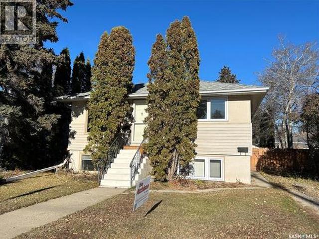 House for sale in Saskatoon, Saskatchewan