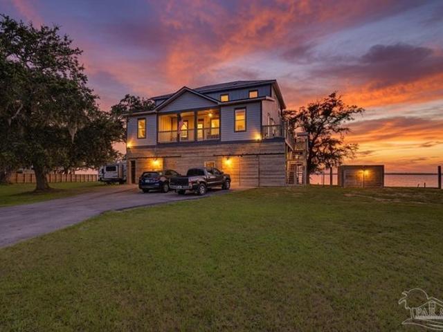 House for sale in Milton, Florida