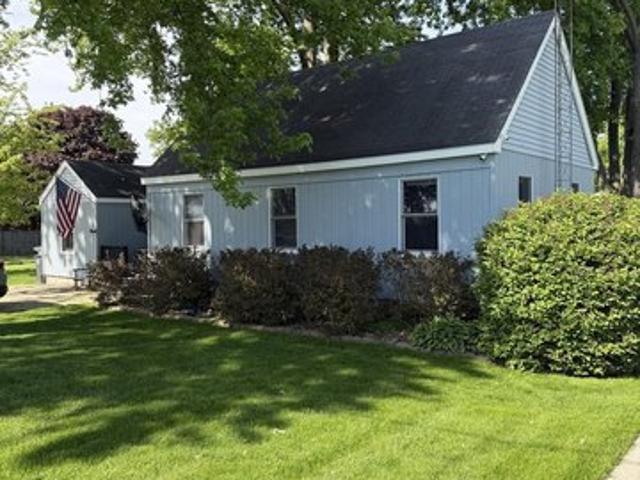 House for sale in Waterman, Illinois
