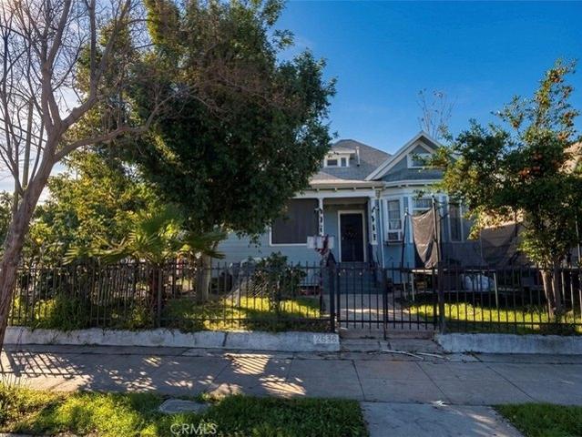 House for sale in Canoga Park, California
