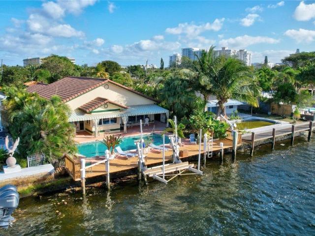 House for sale in Pompano Beach, Florida