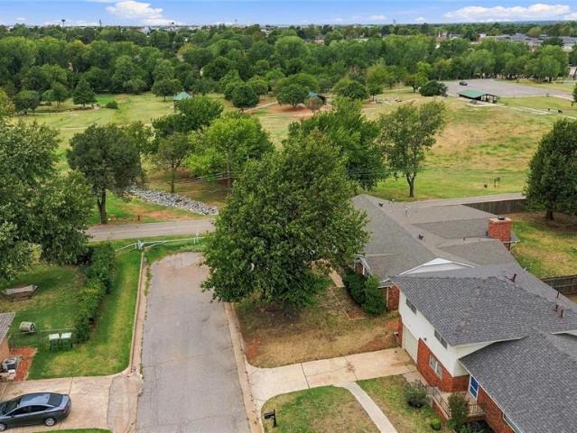 House for sale in Yukon, Canadian County