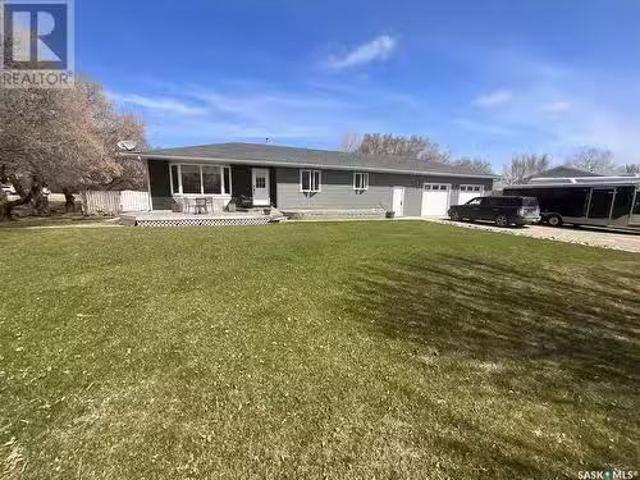 House for sale in Carnduff, Saskatchewan