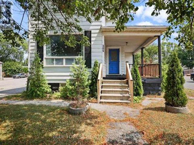 House for sale in Chatham–kent, Ontario