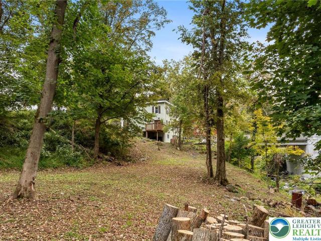 House for sale in Mount Bethel, Pennsylvania