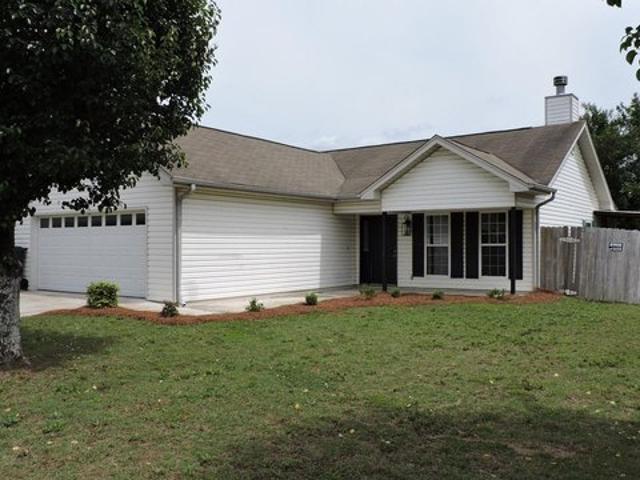 House for sale in Calera, Alabama