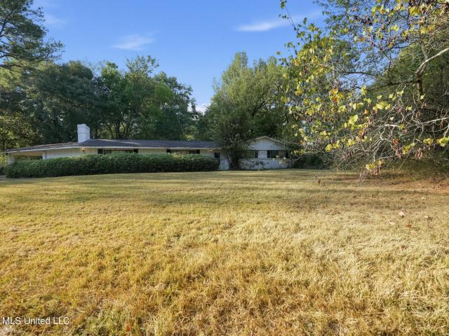 House for sale in Colonial Heights, Jackson