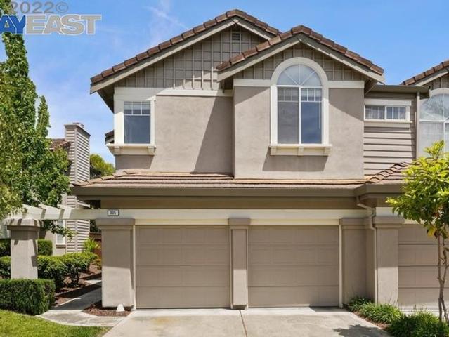 Townhouse for sale in Meridian Place, Danville