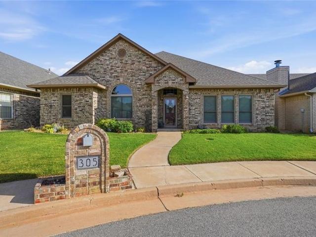 House for sale in Altus, Oklahoma